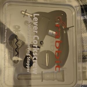 Rabbit Lever Corkscrew with Wine Preserving Stopper